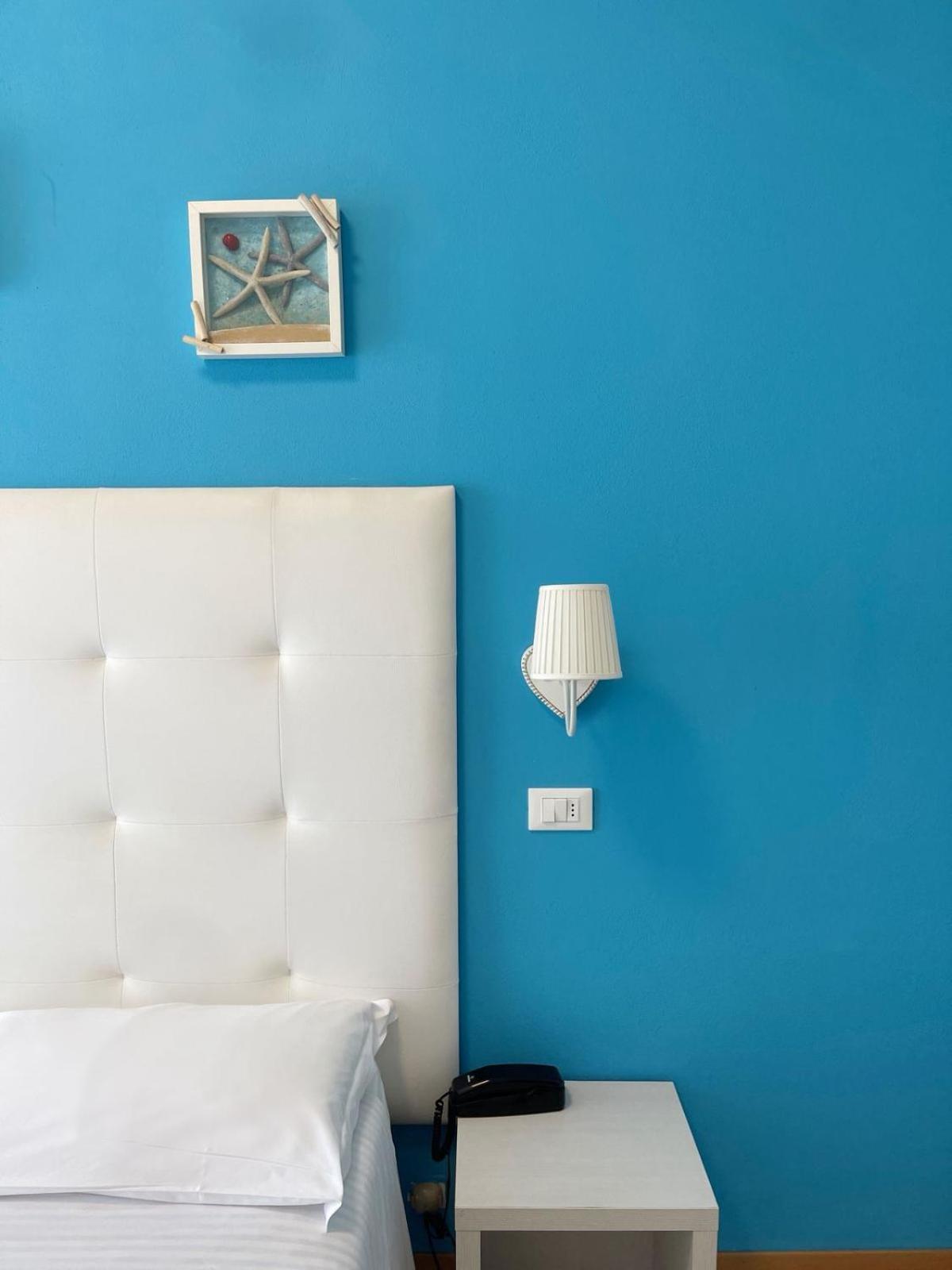 Hotel Betty 3*