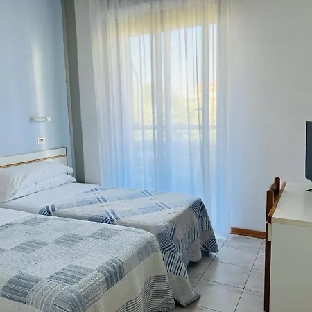 Hotel Betty Personal Style And Beach Village Rimini Exterior photo