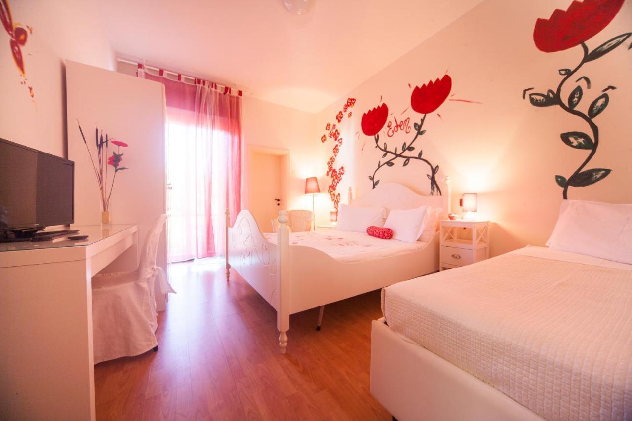 Betty Personal Style And Village Hotel 3*