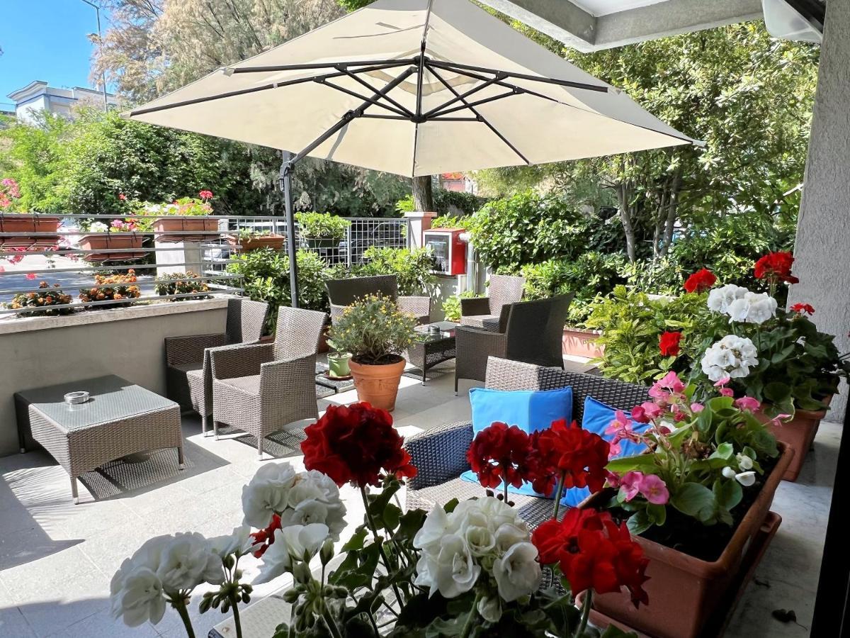 Betty Personal Style And Village 3* Rimini