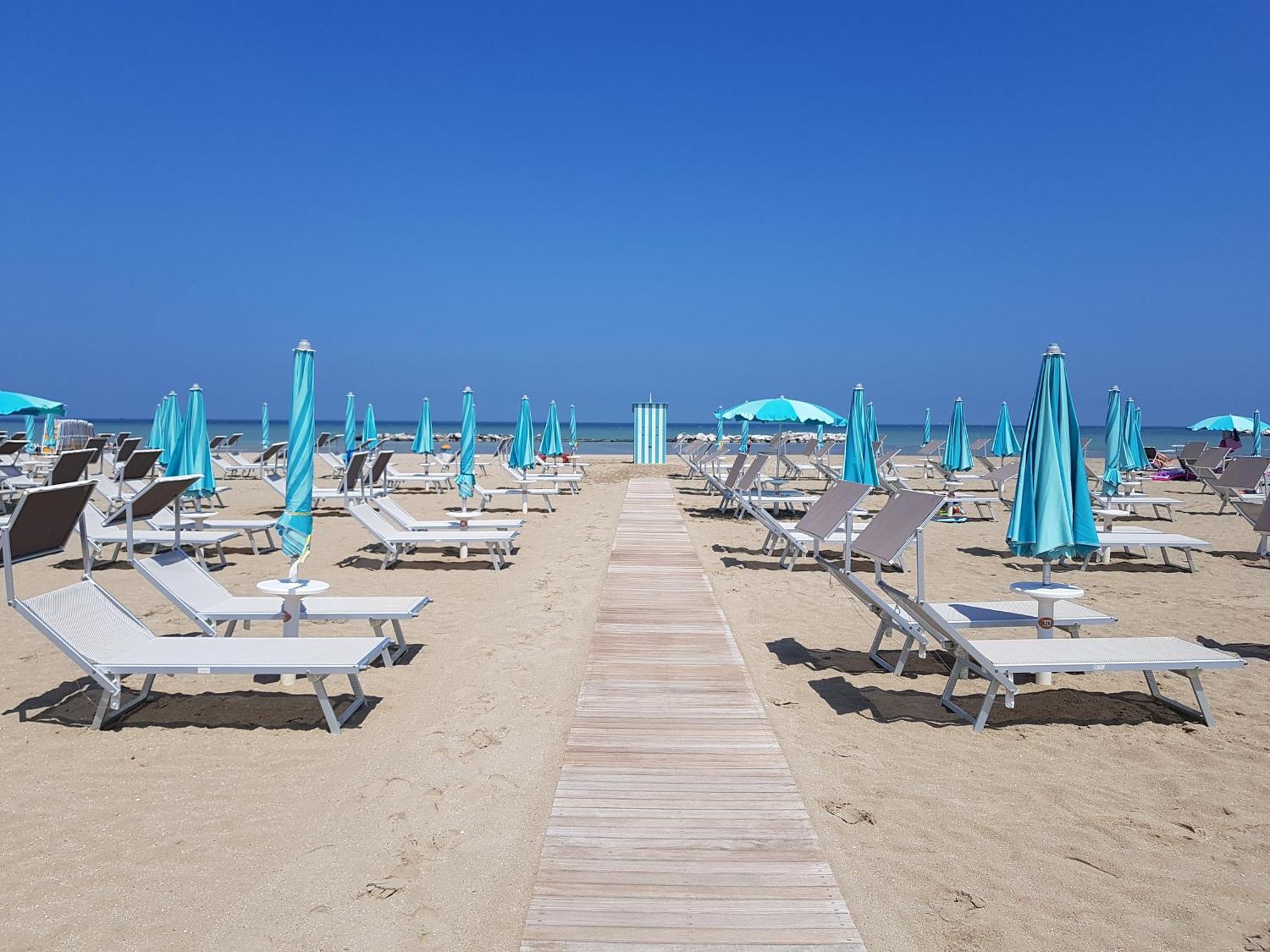 Betty Personal Style And Village Rimini